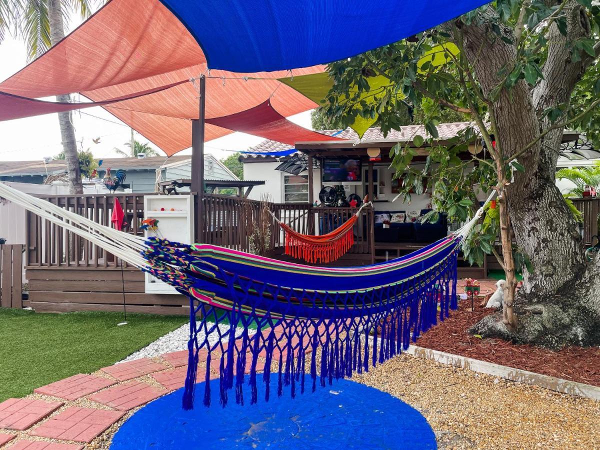Hammocks & Mini-Golf! 10 Mins From Beach! ฮอลลีวูด ภายนอก รูปภาพ