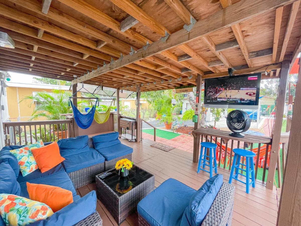Hammocks & Mini-Golf! 10 Mins From Beach! ฮอลลีวูด ภายนอก รูปภาพ